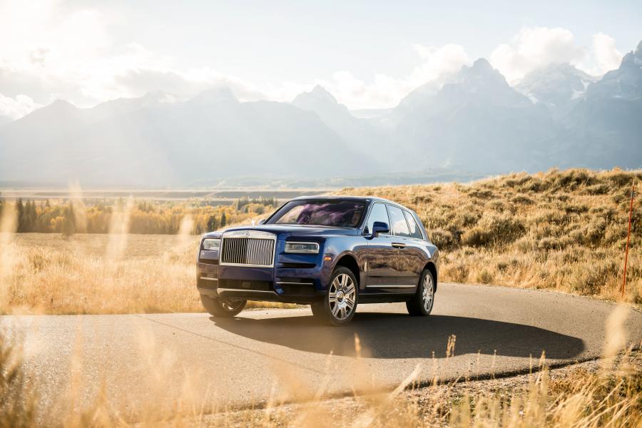  Rolls-Royce Cullinan 2018 года  (NA) (фото 19 из 40)